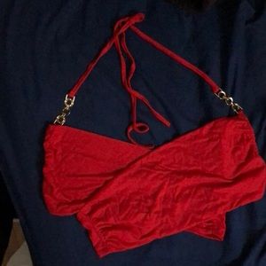 SXY CROSS WRAP CHAIN DETAIL TIE BACKLESS CROP HALTER TOP